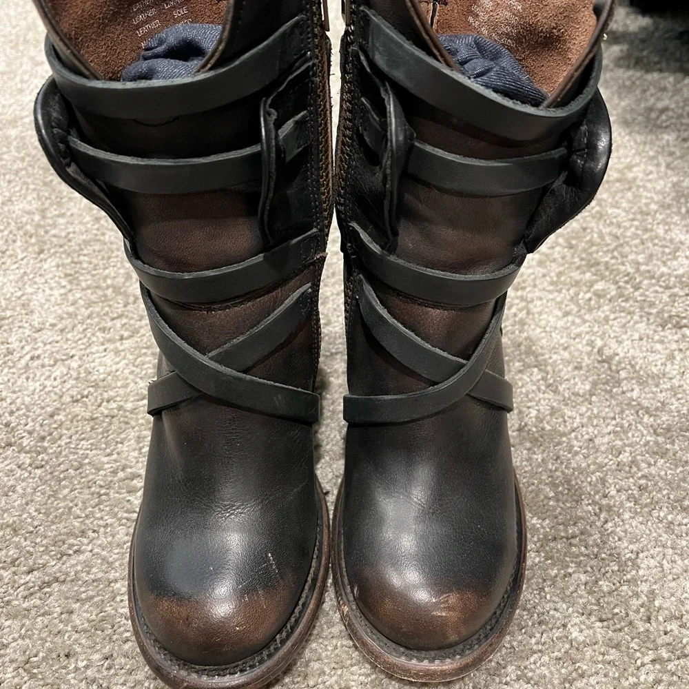 Freebird by Steven Baker Size 6 - Picture 3 of 9